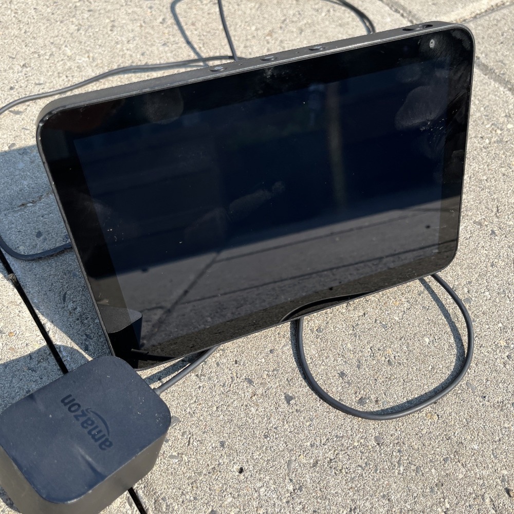 Amazon Echo Show l Smart Display